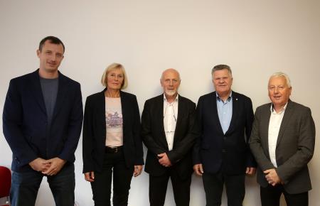 SREČANJE ŽUPANOV NA UPRAVNI ENOTI CERKNICA 07 FOTO LJUBO VUKELIČ